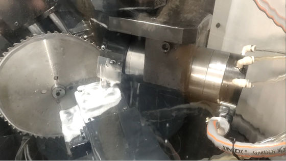 ATZ400 / ATZ500 Funkcja CNC TCT Górna kręgowa piła do szlifowania ostrza z ładowarką
